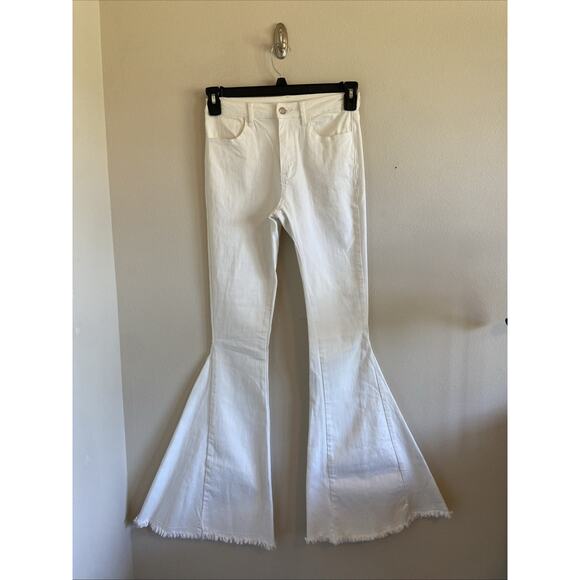 Saints & Hearts White Distressed Hem Wide Flare Leg Festival Boho Denim Jeans S - Picture 1 of 12